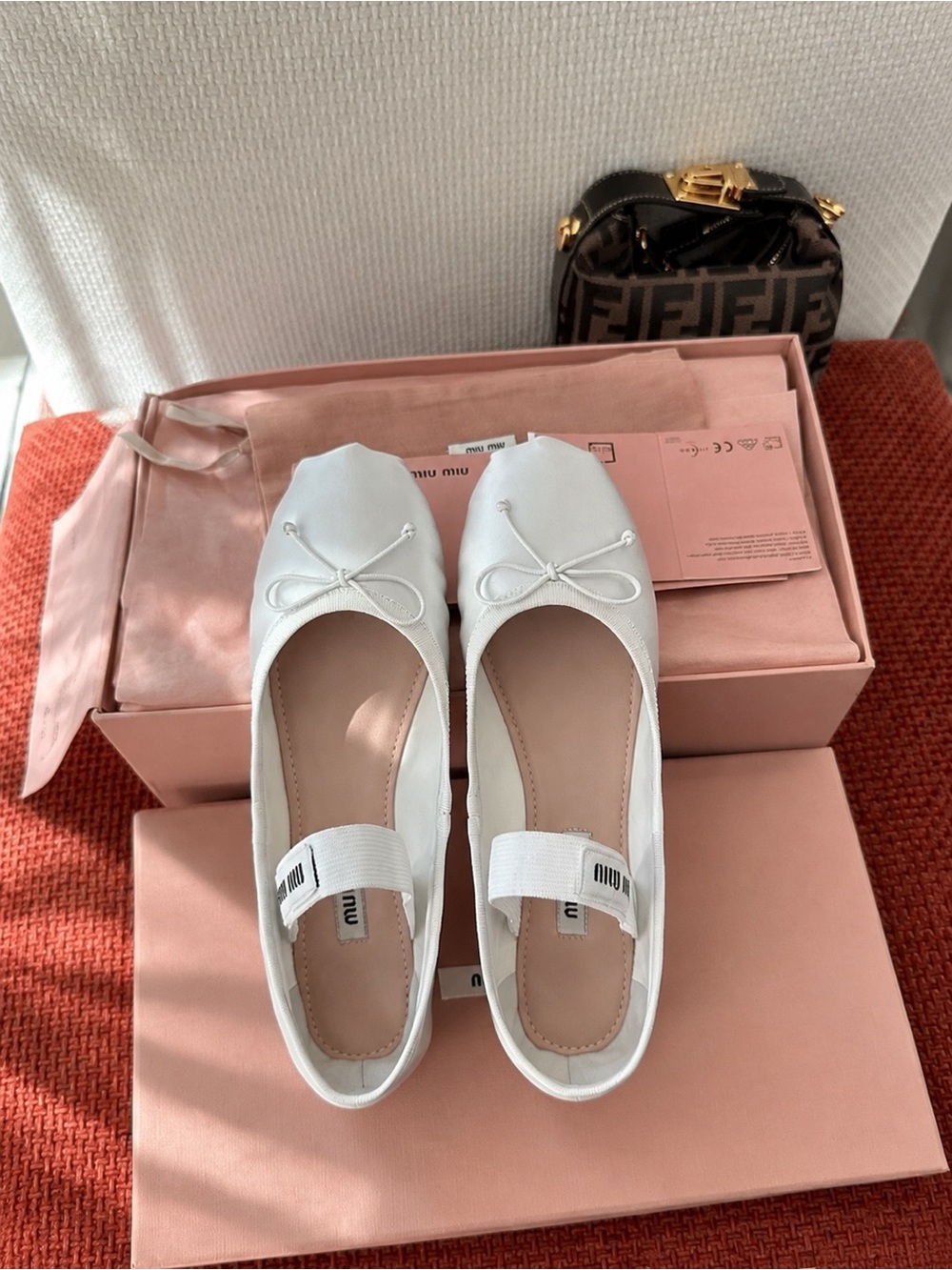Miu Miu White Leather Ballet Flats with Bow and Elastic Strap